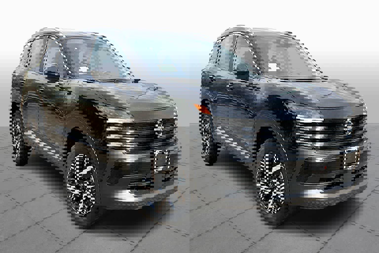 New 2026 Nissan Kicks SV w/ SV Premium Package FWD image 2