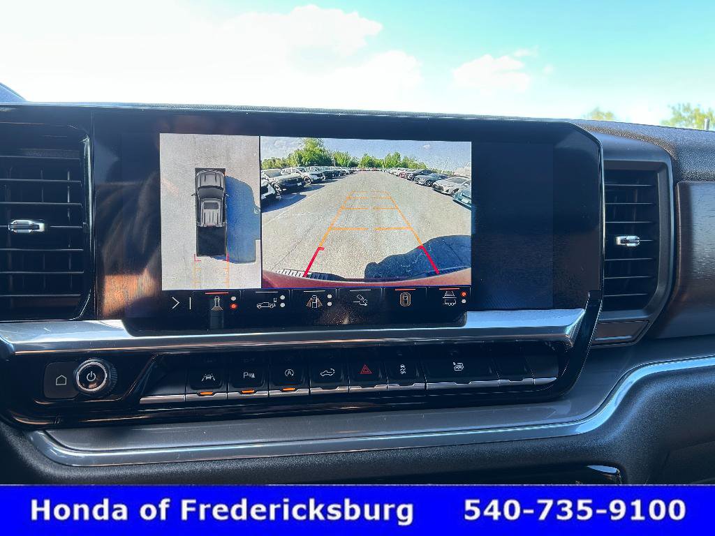 Used 2024 Chevrolet Silverado 1500 High Country w/ Technology Package AWD/4WD image 20