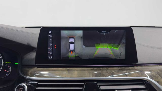 Used 2018 BMW 640i Gran Turismo xDrive image 31