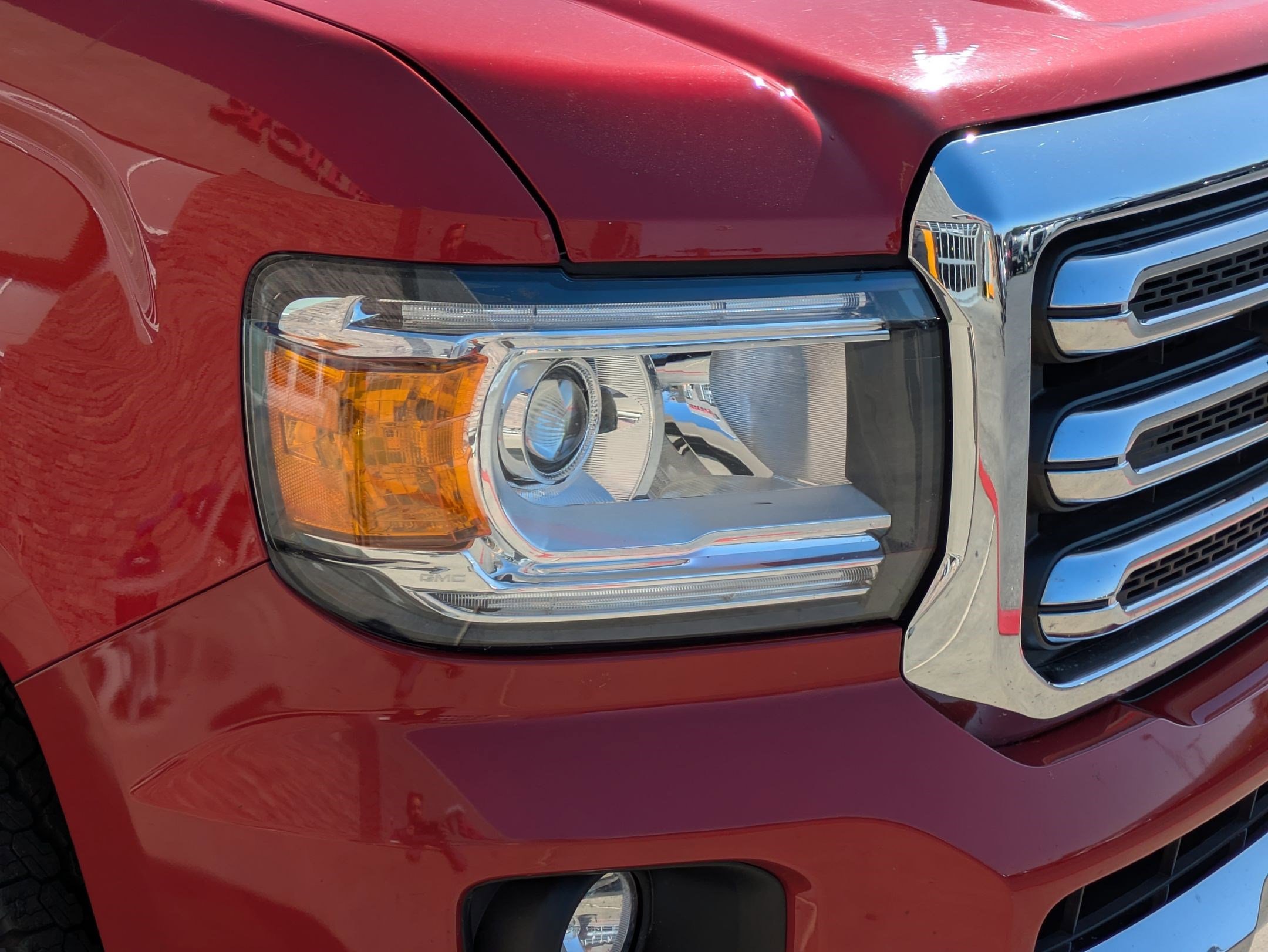 Certified 2015 GMC Canyon SLT w/ Driver Alert Package AWD/4WD image 10