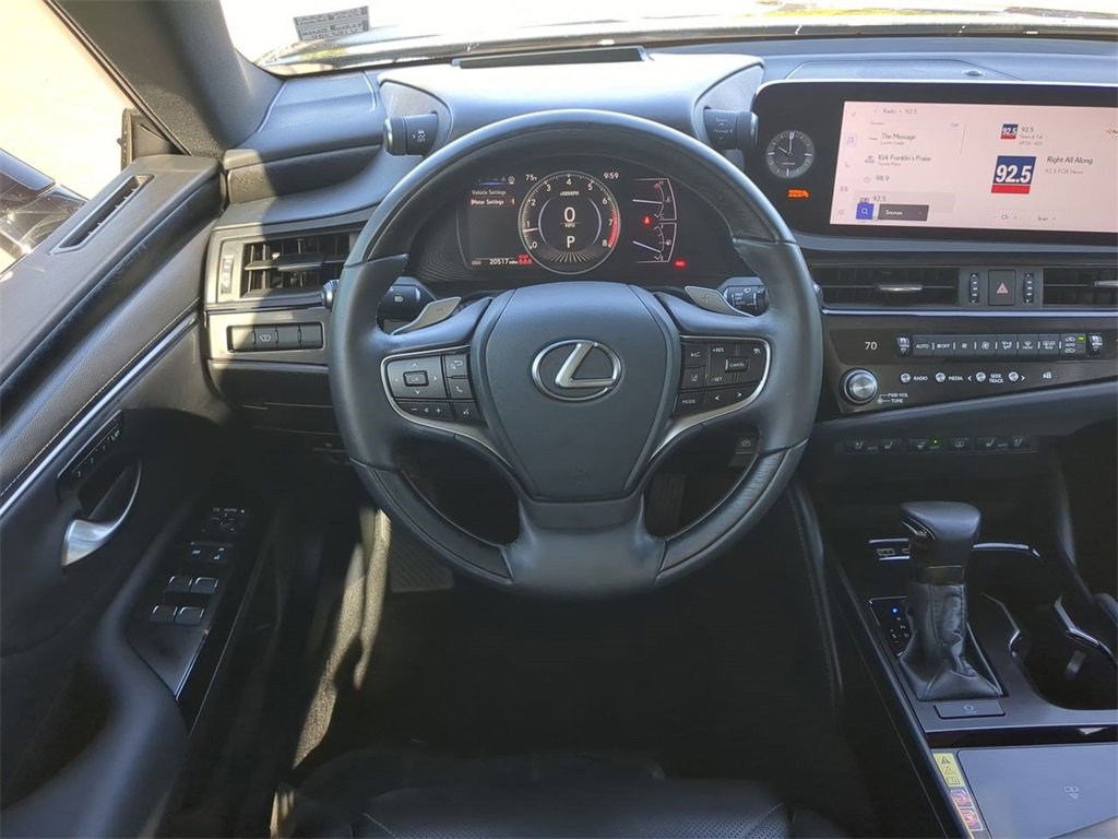 Used 2024 Lexus ES 350 Luxury w/ Technology Package image 17