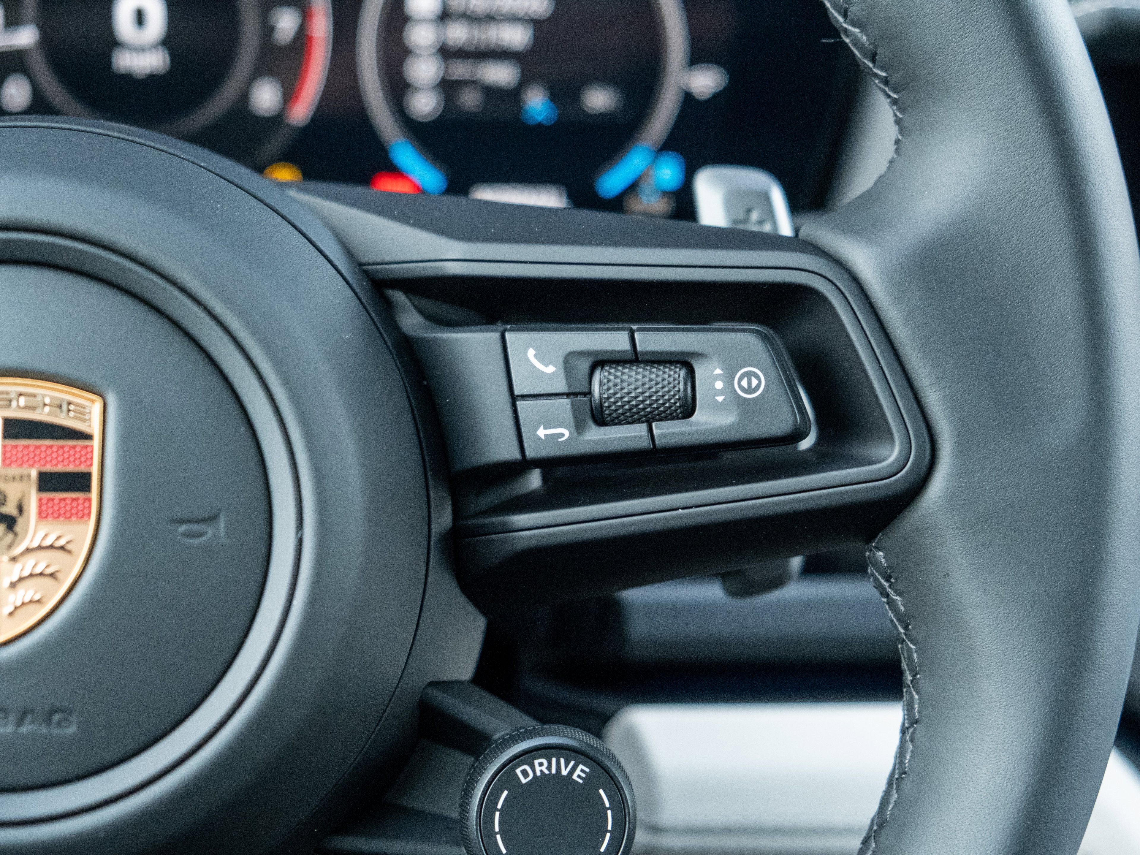 New 2026 Porsche Panamera 4 image 30