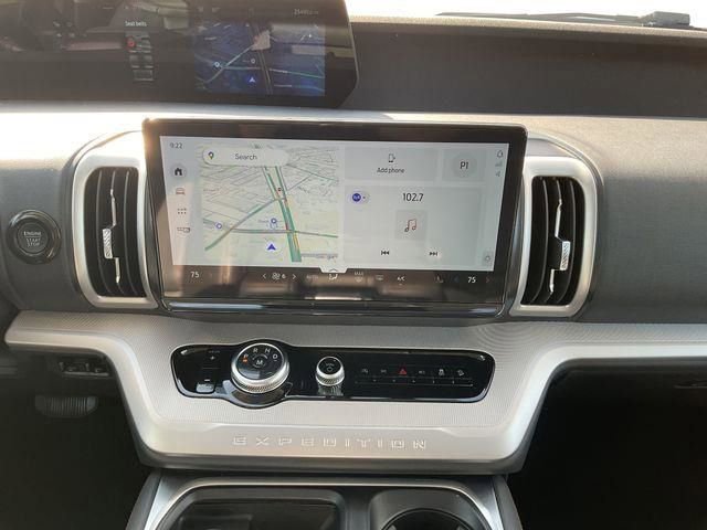 Used 2025 Ford Expedition Max Active image 34