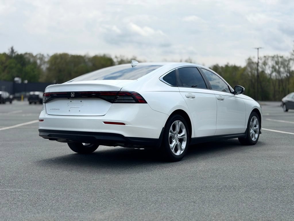 Used 2023 Honda Accord LX image 7