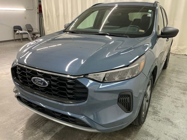 Used 2023 Ford Escape ST-Line w/ Tech Pack #1 image 8