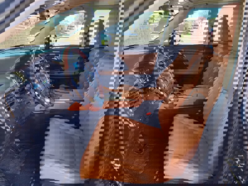 Used 2022 Lexus RX 350L w/ Premium Package image 26