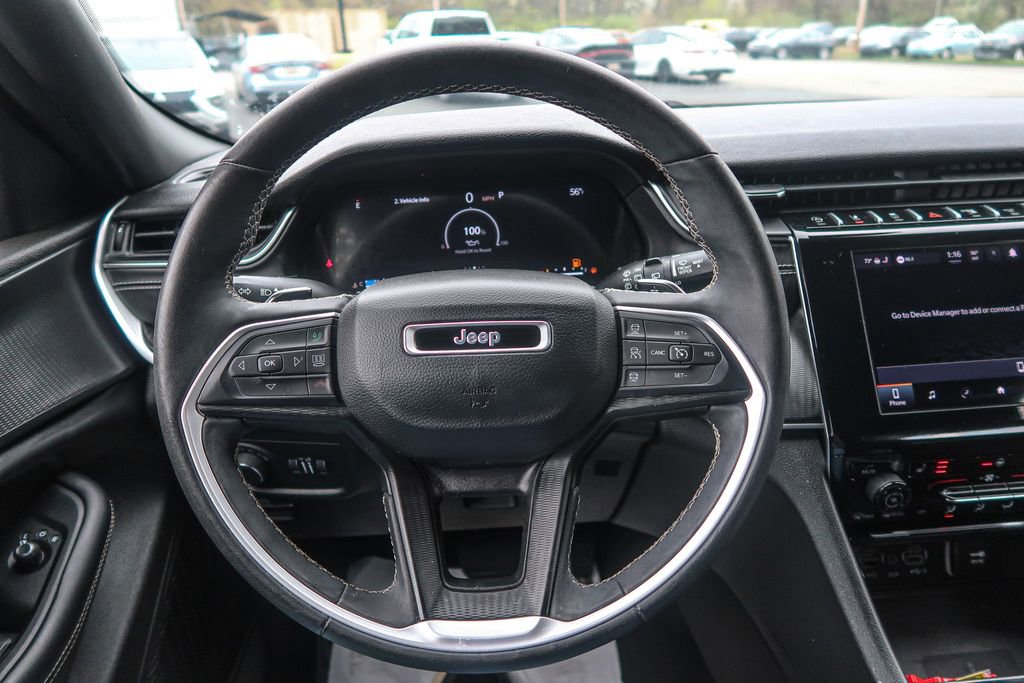 Used 2023 Jeep Grand Cherokee L Laredo RWD image 27