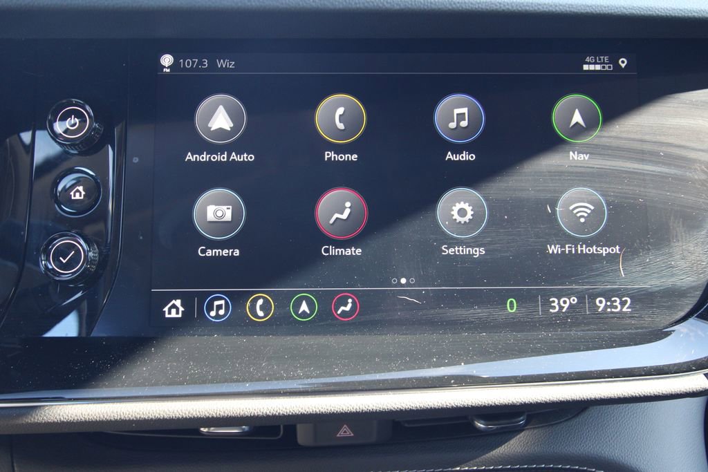 Used 2023 Buick Envision Avenir image 29