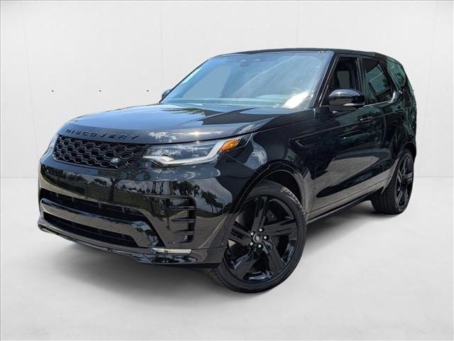 New 2025 Land Rover Discovery Dynamic SE image 1