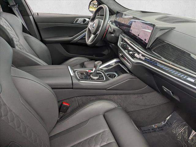 Used 2025 BMW X6 M Competition w/ Executive Package image 24
