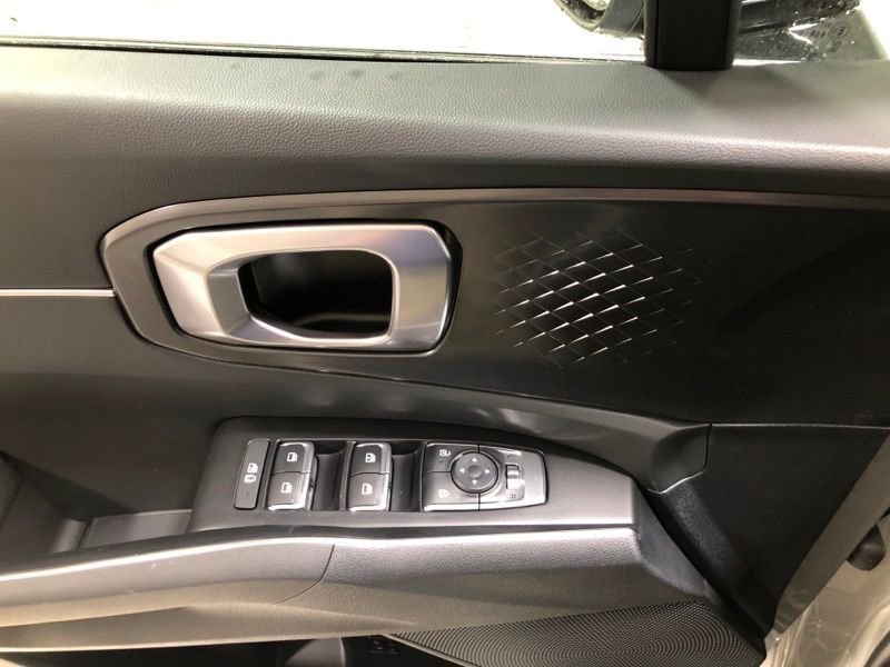 New 2026 Kia Sorento S w/ S Panoramic Sunroof Package image 22