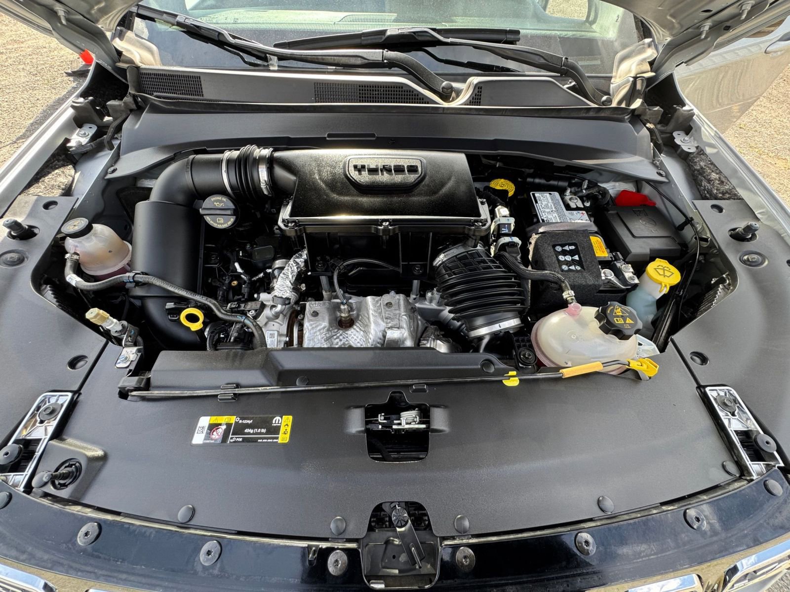 Used 2025 Jeep Compass Limited image 33