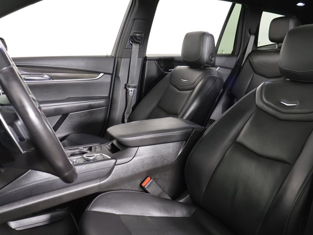 Used 2021 Cadillac XT6 Sport AWD/4WD image 32