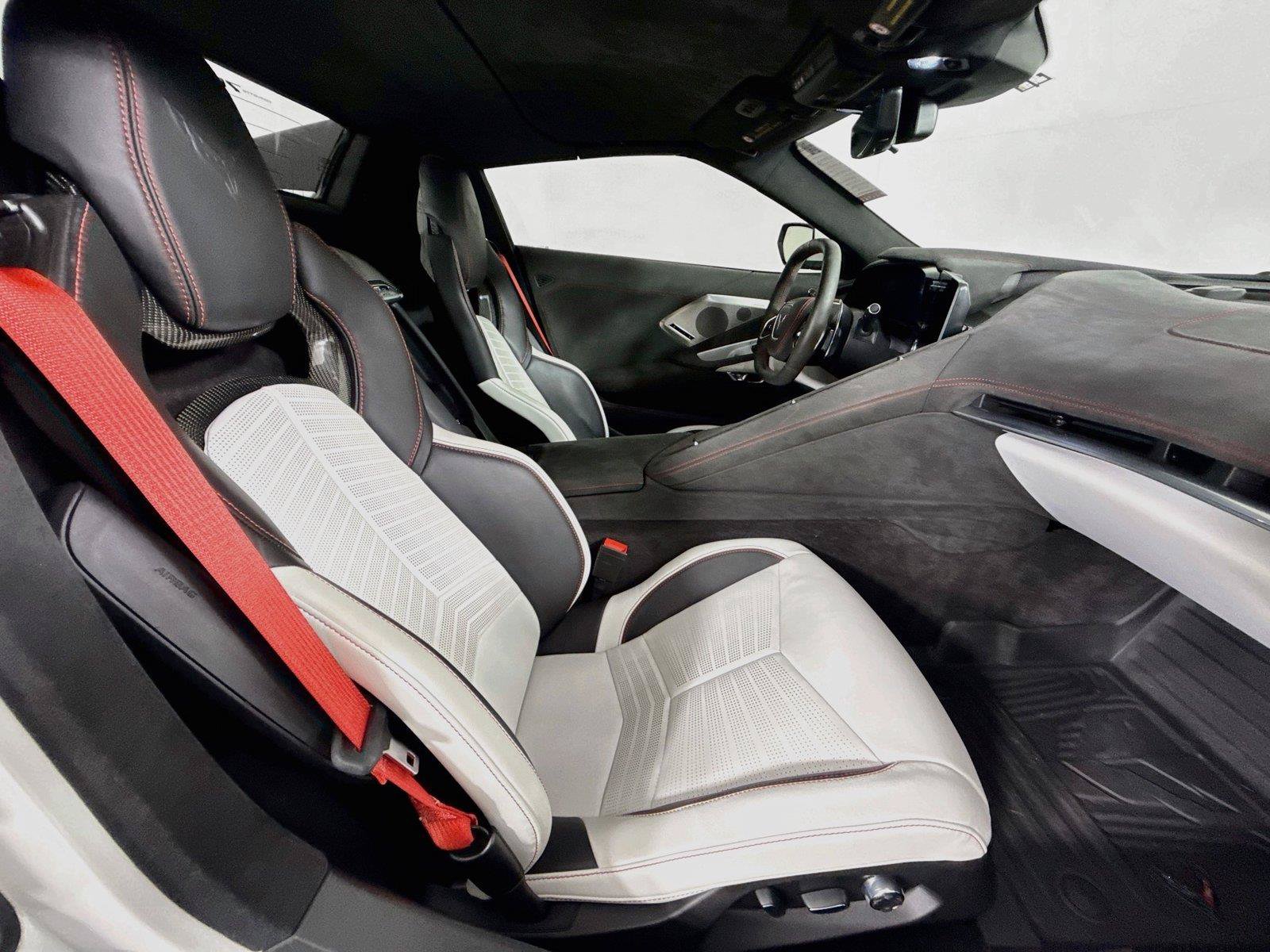Used 2023 Chevrolet Corvette Stingray Premium Conv RWD image 30