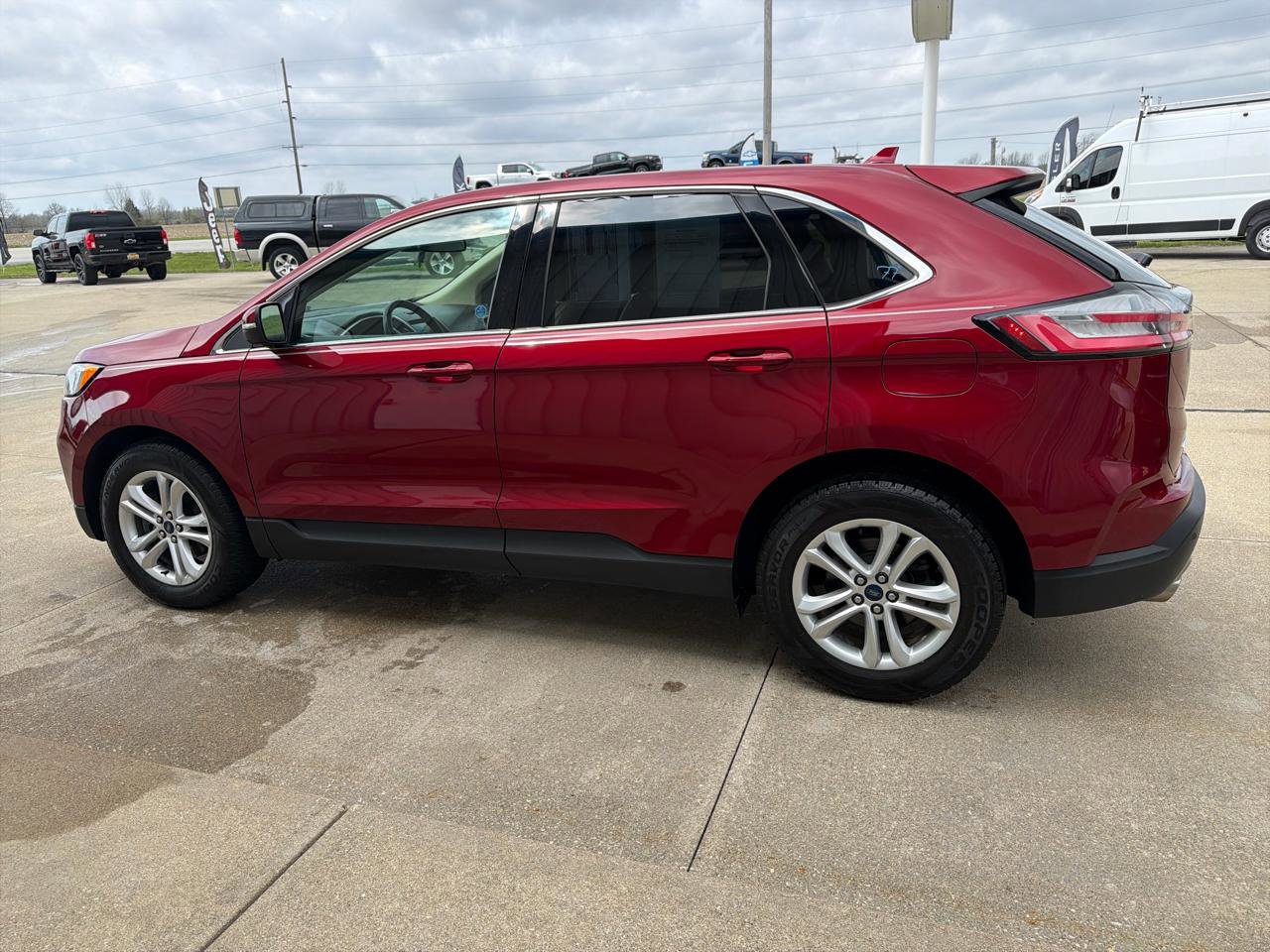 Used 2019 Ford Edge SEL w/ Equipment Group 201A image 4