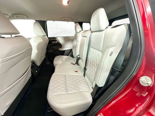 Used 2023 Mitsubishi Outlander SEL image 25