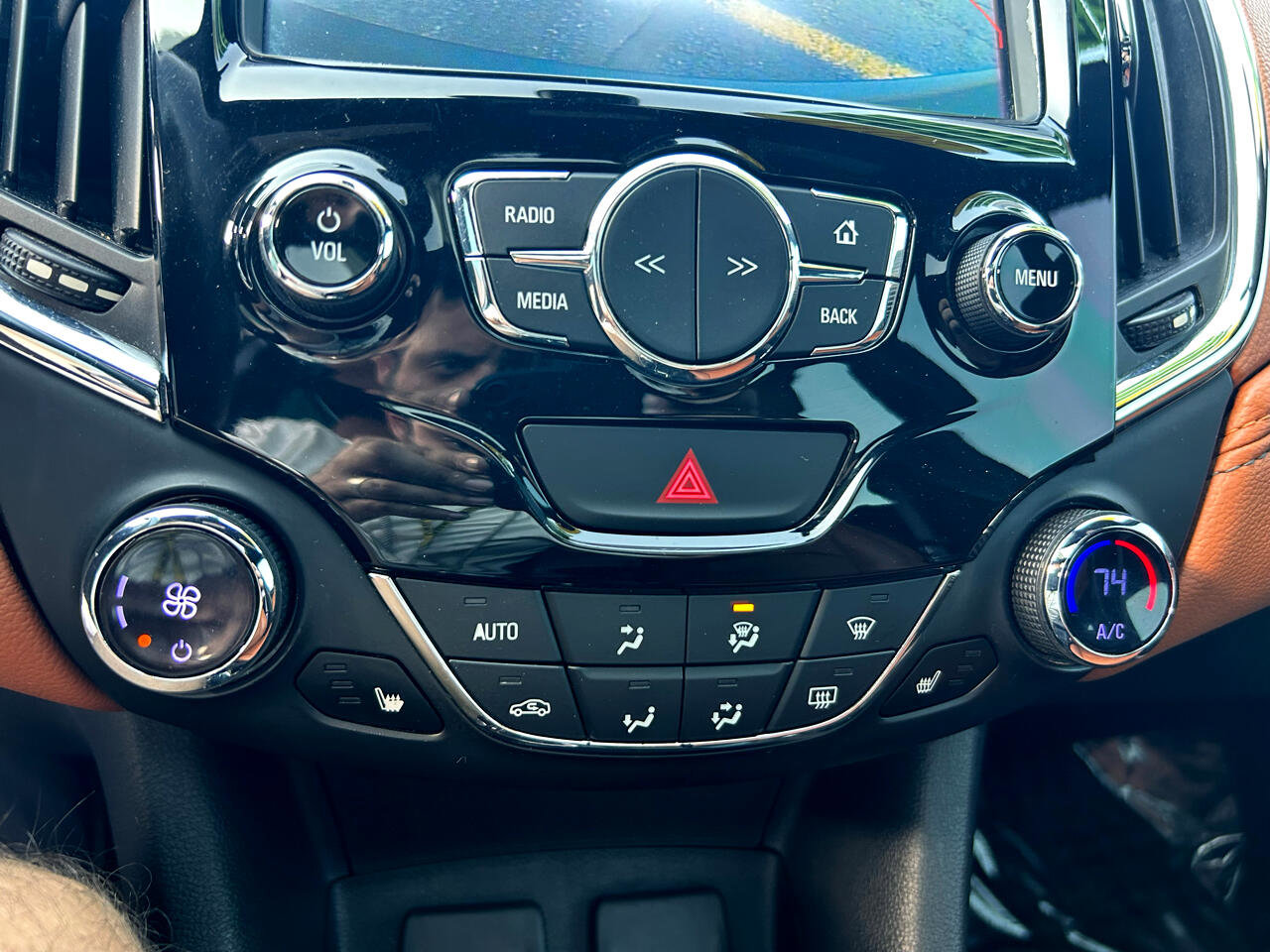 Used 2017 Chevrolet Cruze Premier image 24