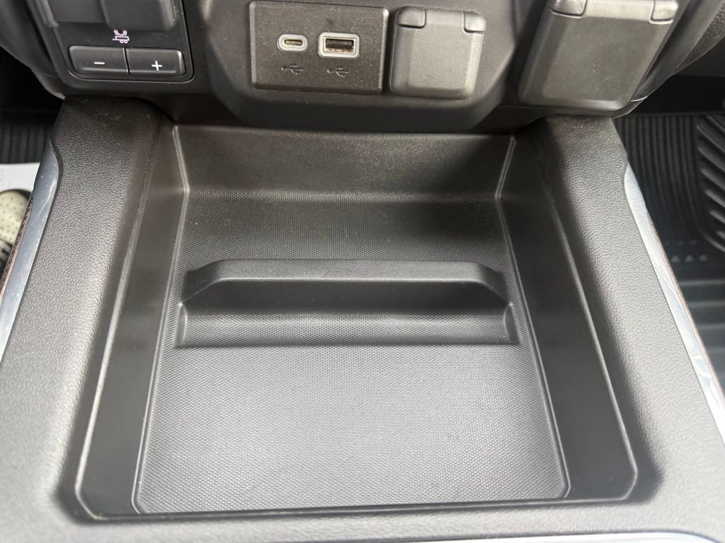 Used 2020 Chevrolet Silverado 1500 RST AWD/4WD image 28