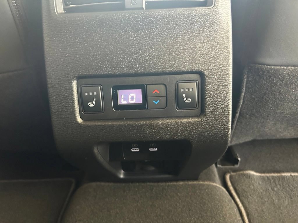 New 2026 Mitsubishi Outlander 4WD Plug-In Hybrid image 32