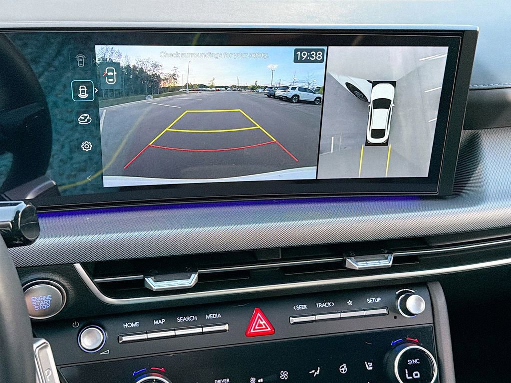 Used 2025 Hyundai Sonata Limited image 14