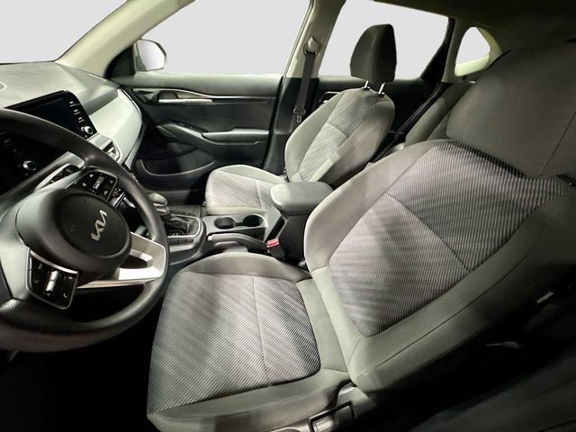 Used 2024 Kia Seltos LX image 20