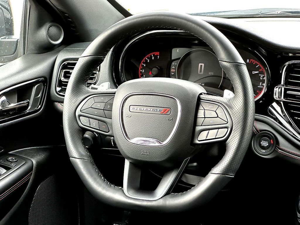 Used 2025 Dodge Durango GT RWD image 29