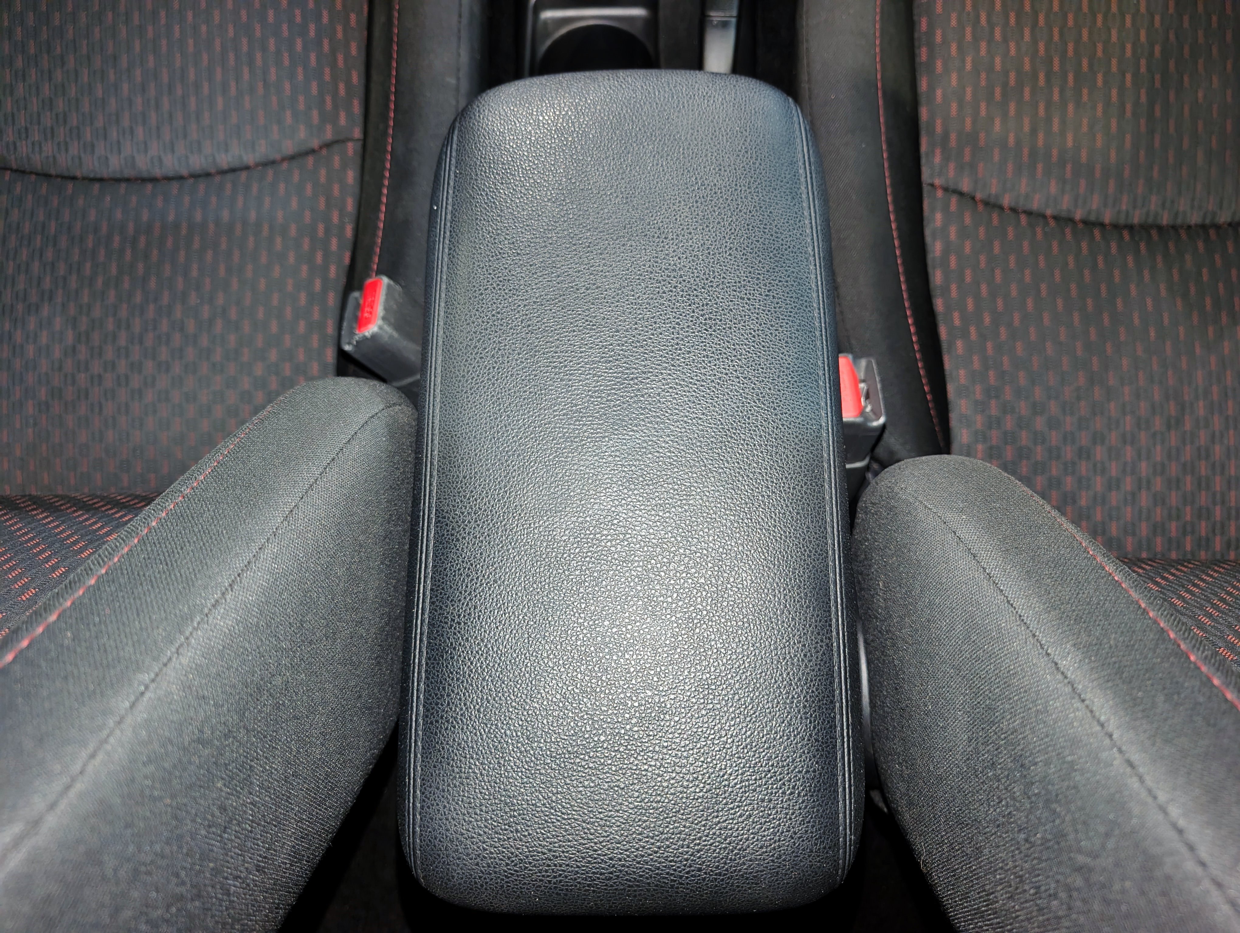 Used 2018 Mitsubishi Outlander Sport ES AWD/4WD image 38