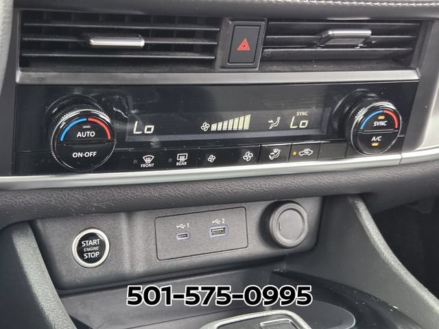 Used 2023 Nissan Rogue SV FWD image 24