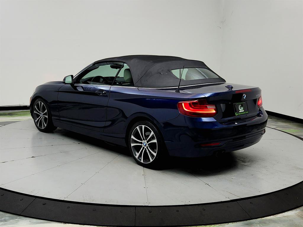 Used 2017 BMW 230i Convertible RWD image 6