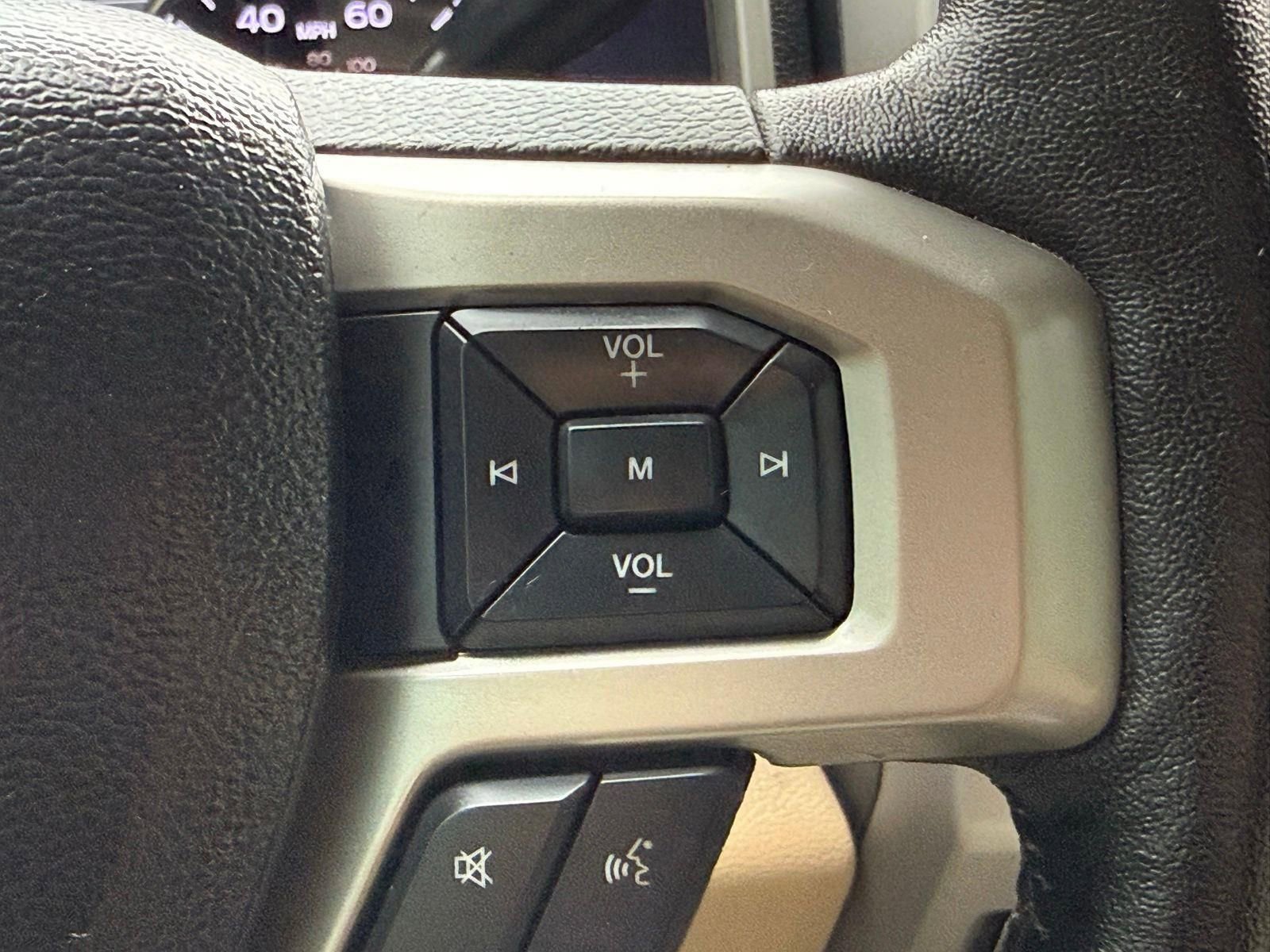 Used 2020 Ford F250 Lariat w/ Lariat Ultimate Package AWD/4WD image 45