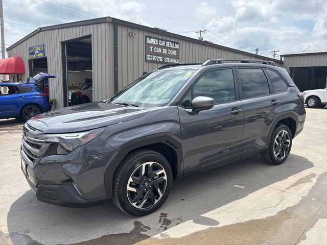 New 2026 Subaru Forester Premium AWD/4WD image 3
