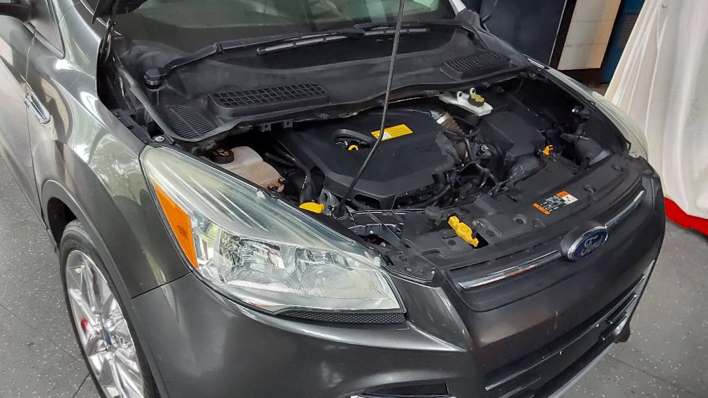 Used 2015 Ford Escape SE w/ SE Chrome Package AWD/4WD image 6