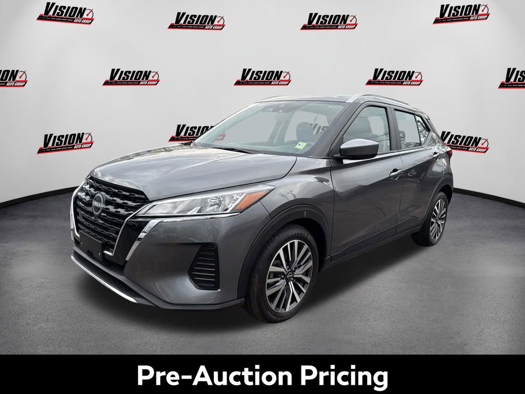 Used 2024 Nissan Kicks SV