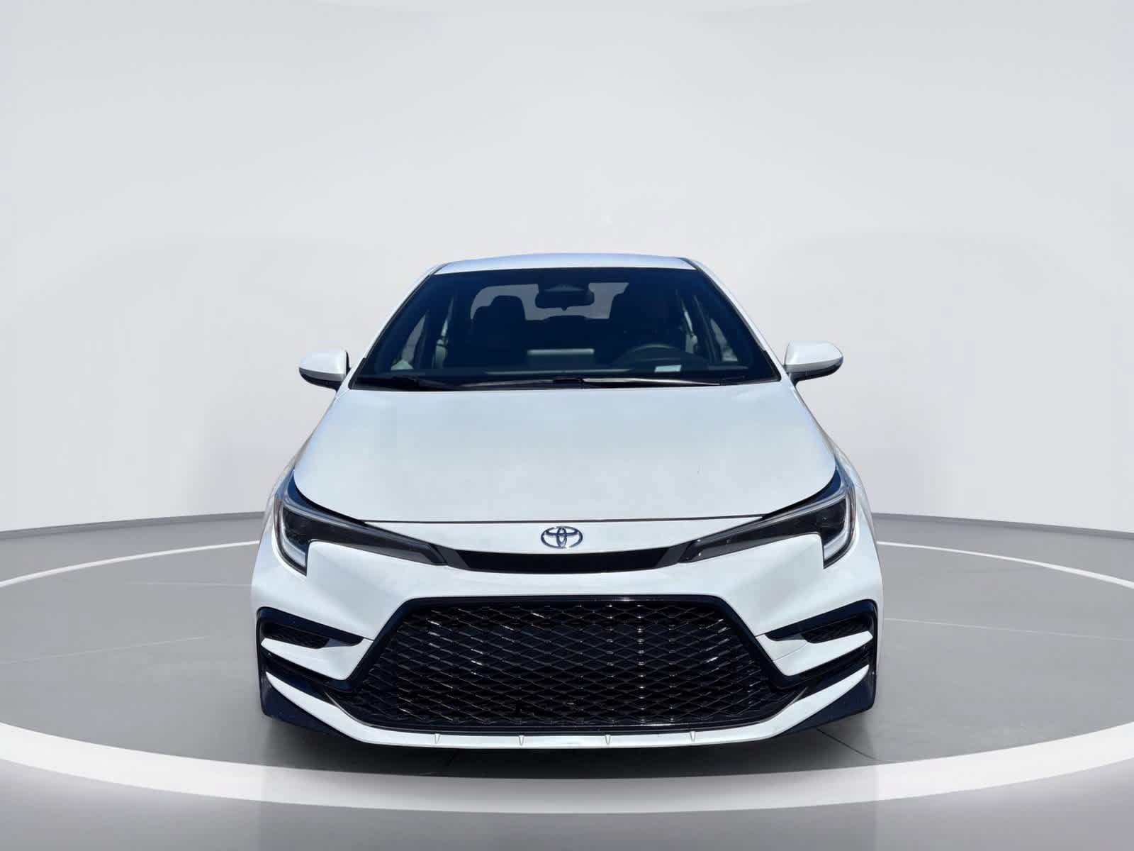 Used 2024 Toyota Corolla SE FWD image 7