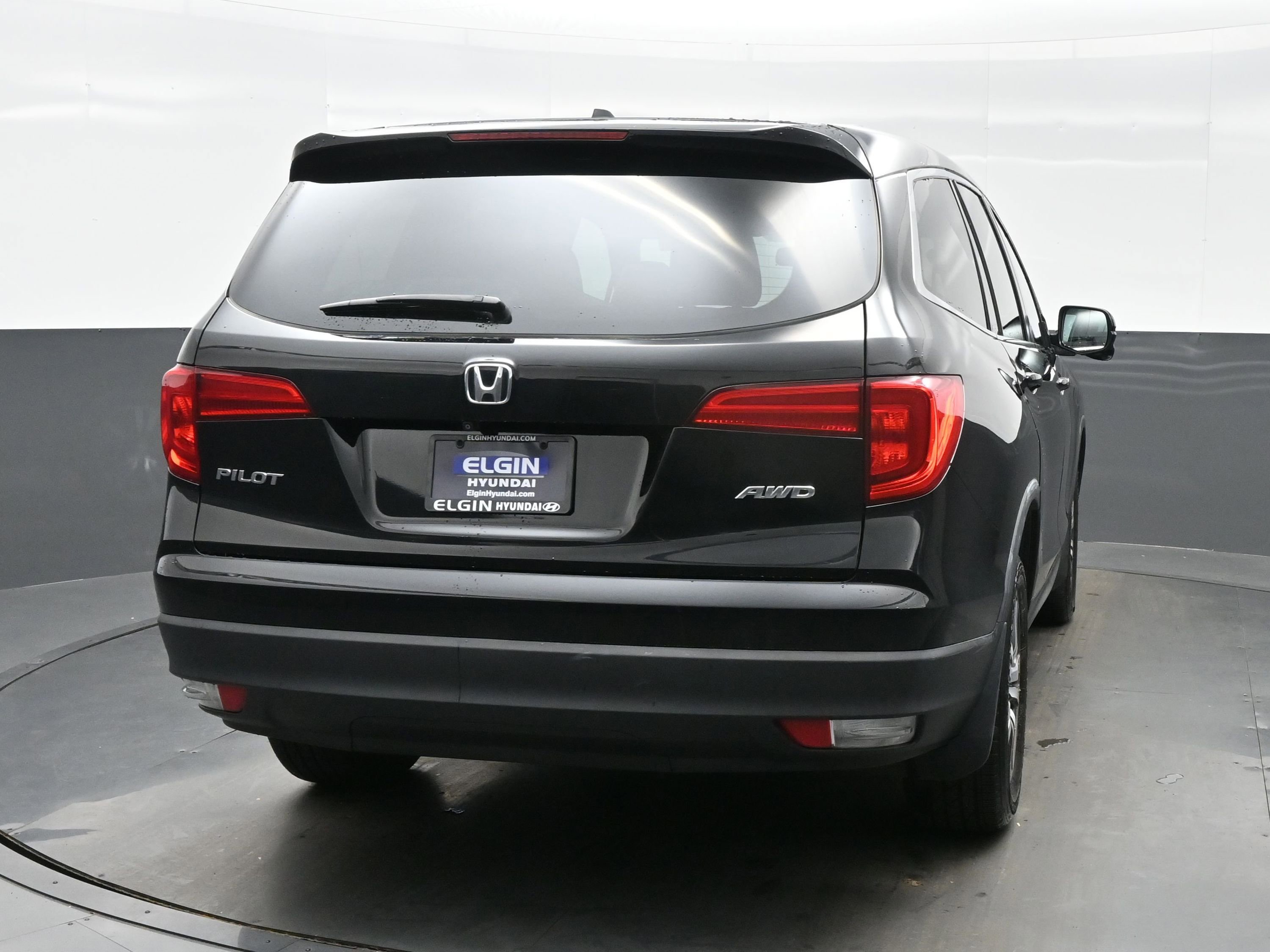 Used 2017 Honda Pilot EX-L image 5