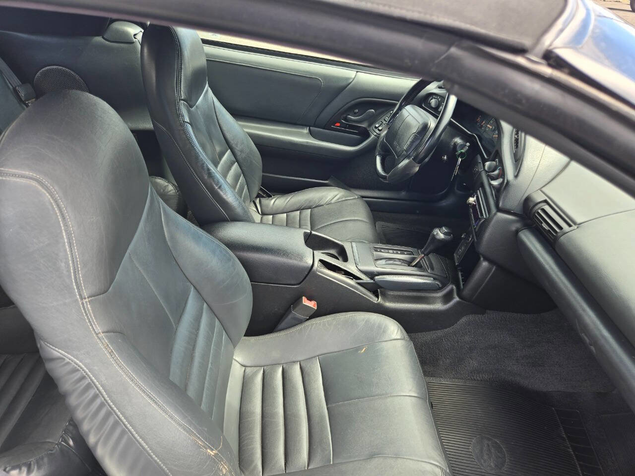 Used 1995 Chevrolet Camaro LT image 29