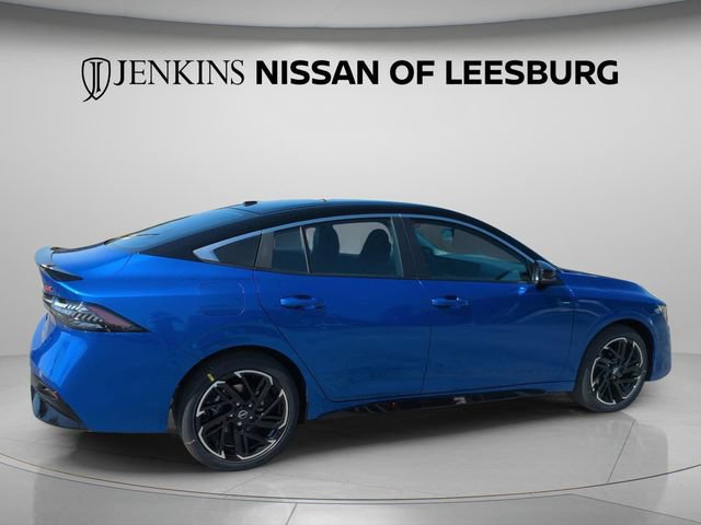 New 2026 Nissan Sentra SR w/ Floor Mat Package FWD image 5
