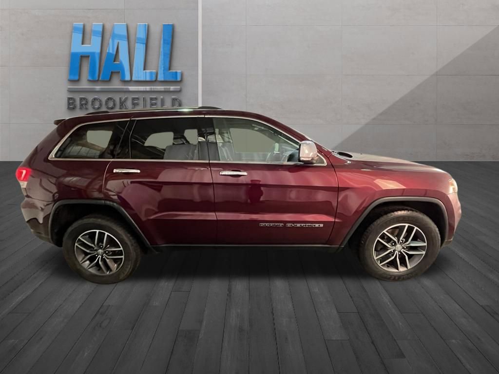 Used 2017 Jeep Grand Cherokee Limited w/ Trailer Tow Group IV image 6