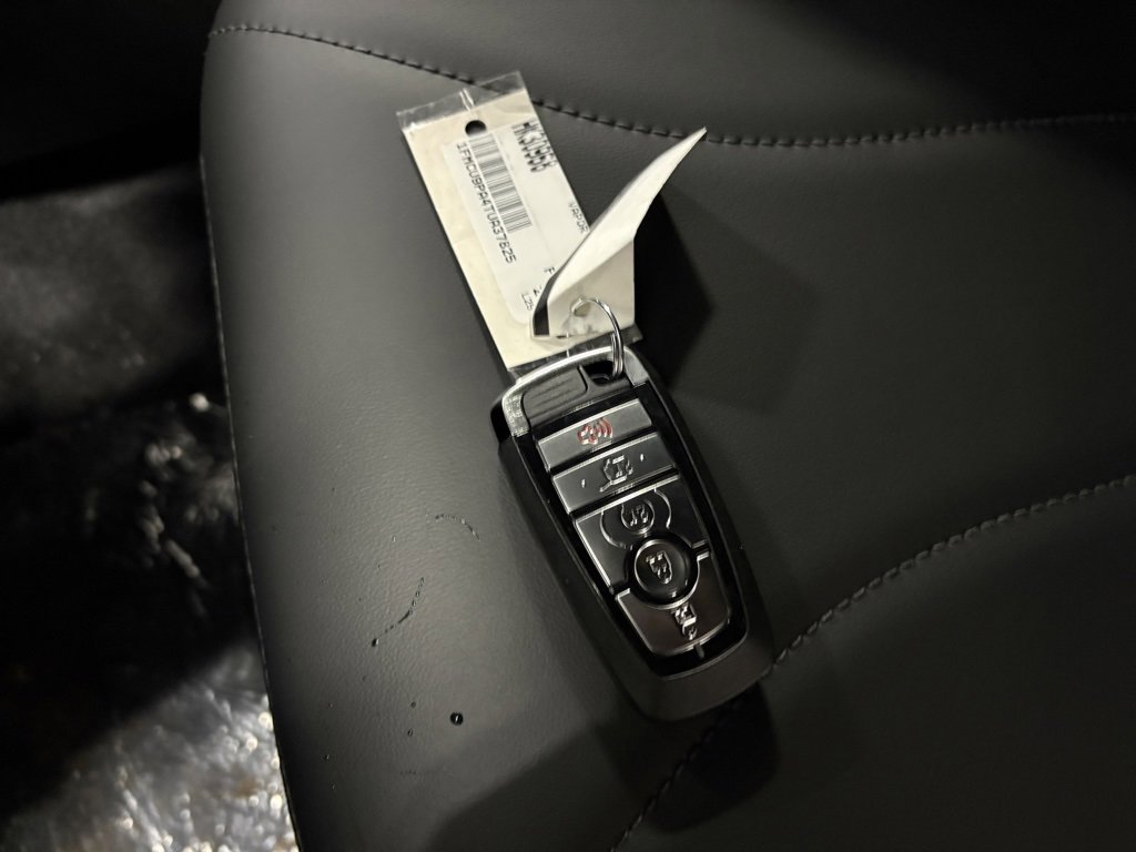 New 2025 Ford Escape ST-Line Elite w/ Premium Technology Package image 13