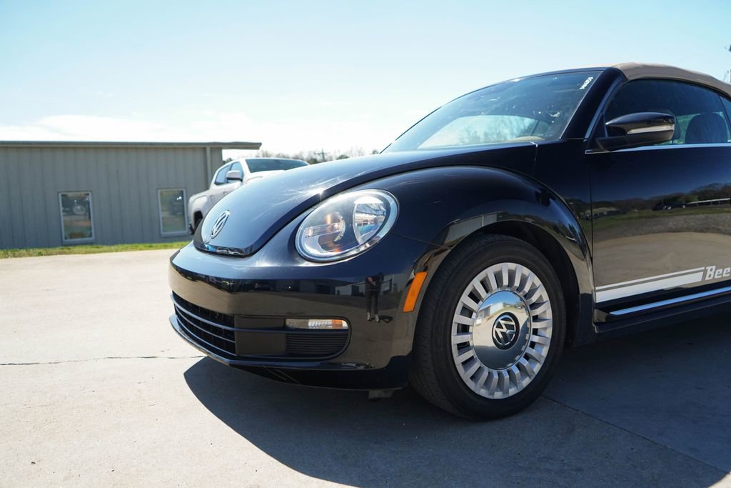 Used 2014 Volkswagen Beetle 2.5 image 11
