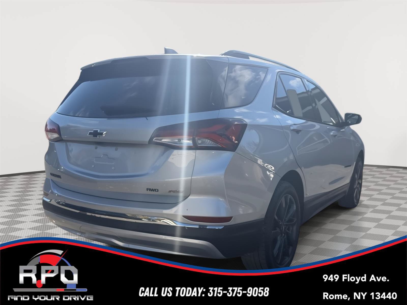 Used 2022 Chevrolet Equinox RS AWD/4WD image 4
