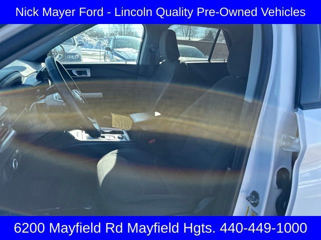 Certified 2023 Ford Explorer XLT w/ Class IV Trailer Tow Package image 15