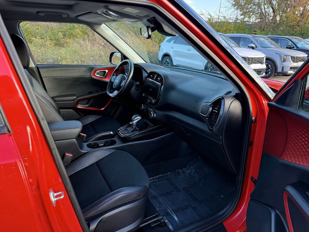 Certified 2024 Kia Soul GT-Line image 22