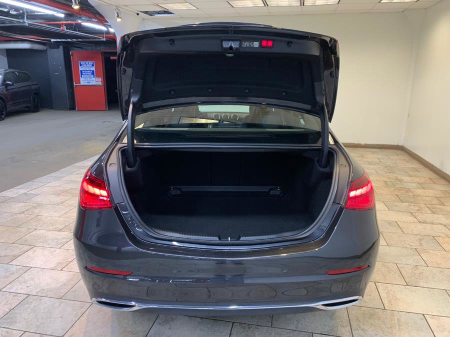 Used 2022 Mercedes-Benz C 300 4MATIC Sedan w/ Pinnacle Trim Package image 53