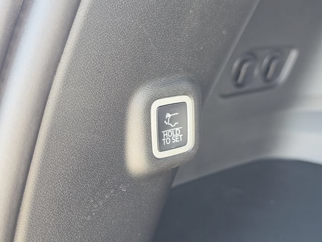 New 2026 Jeep Cherokee Limited AWD/4WD image 16