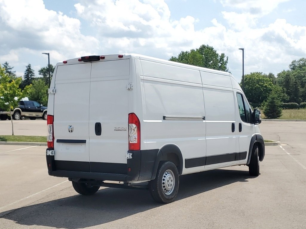 New 2025 RAM ProMaster 2500 w/ Convenience Group image 2
