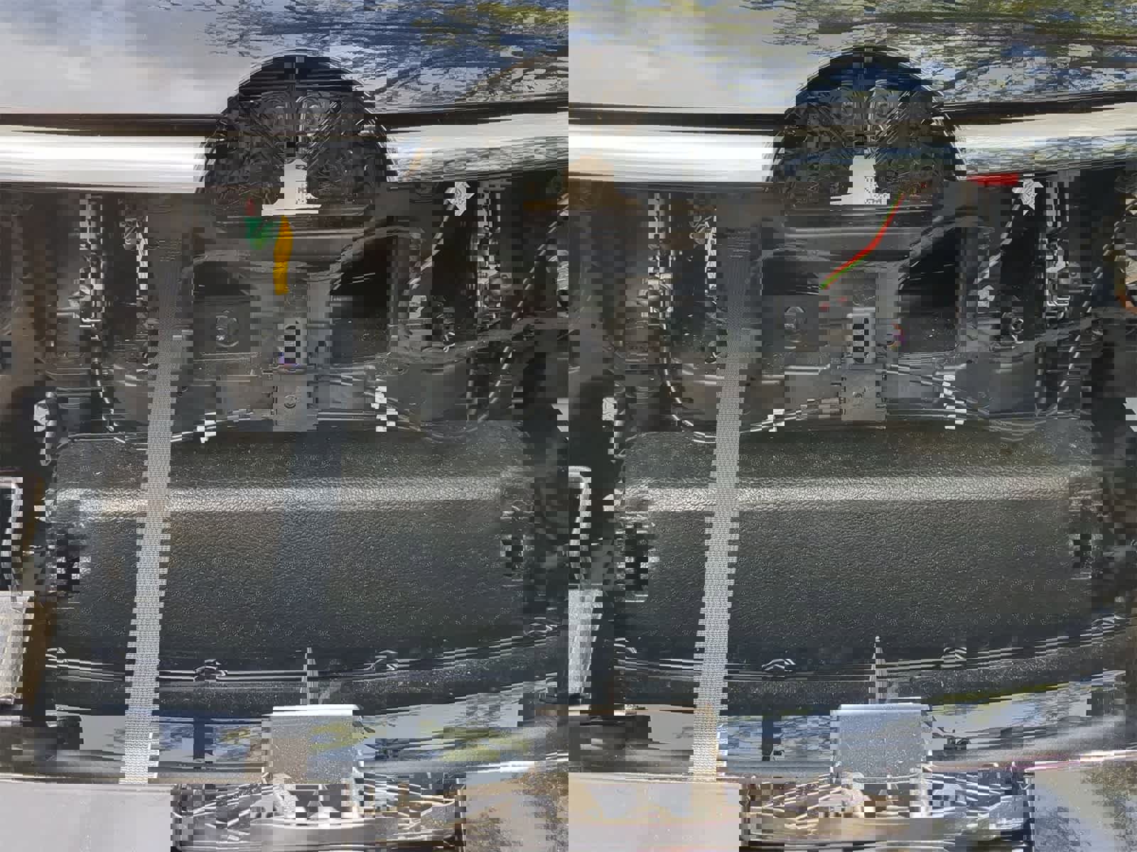 New 2025 Volkswagen ID. Buzz Pro S image 15