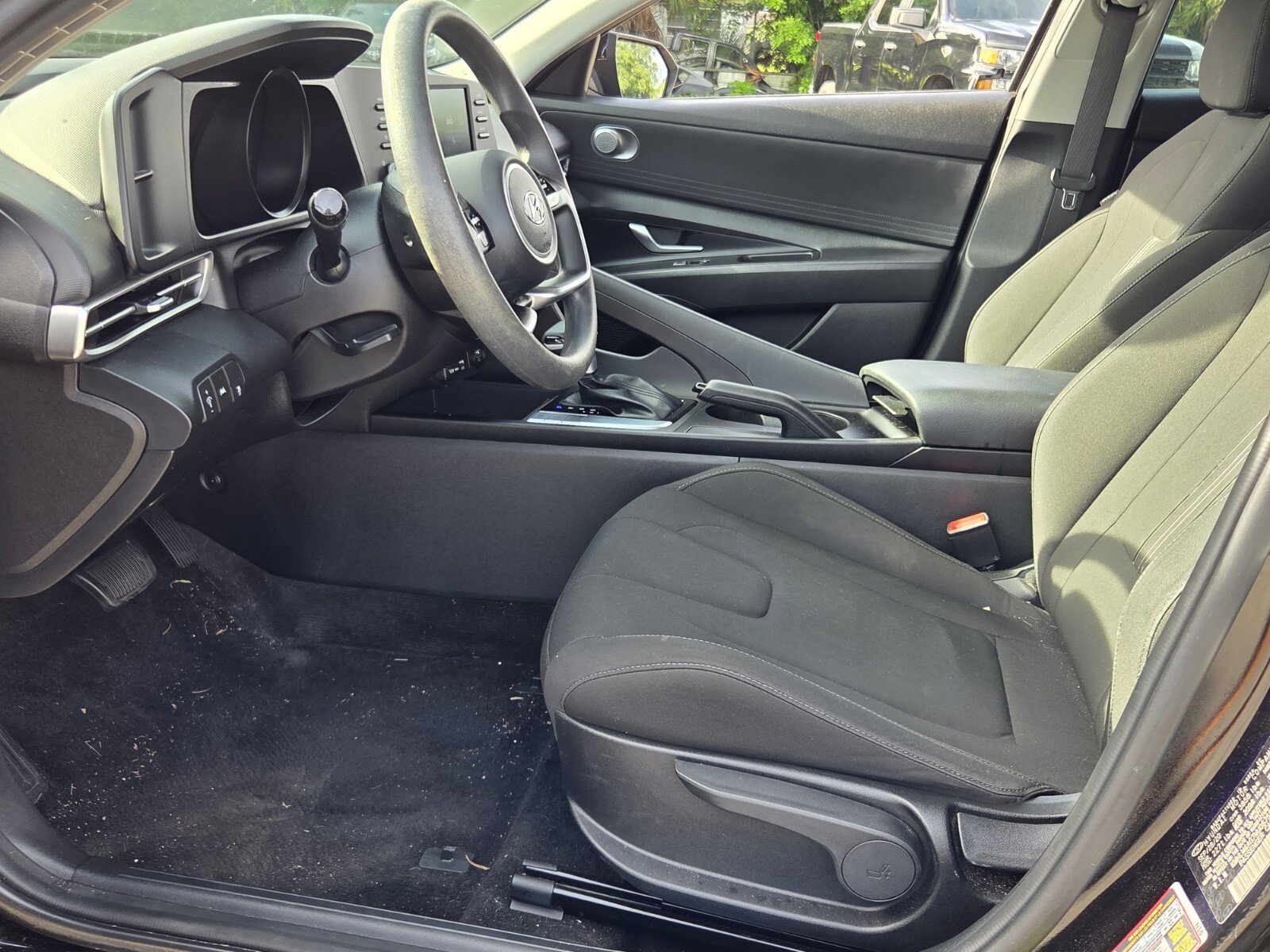 Used 2021 Hyundai Elantra SEL FWD image 9
