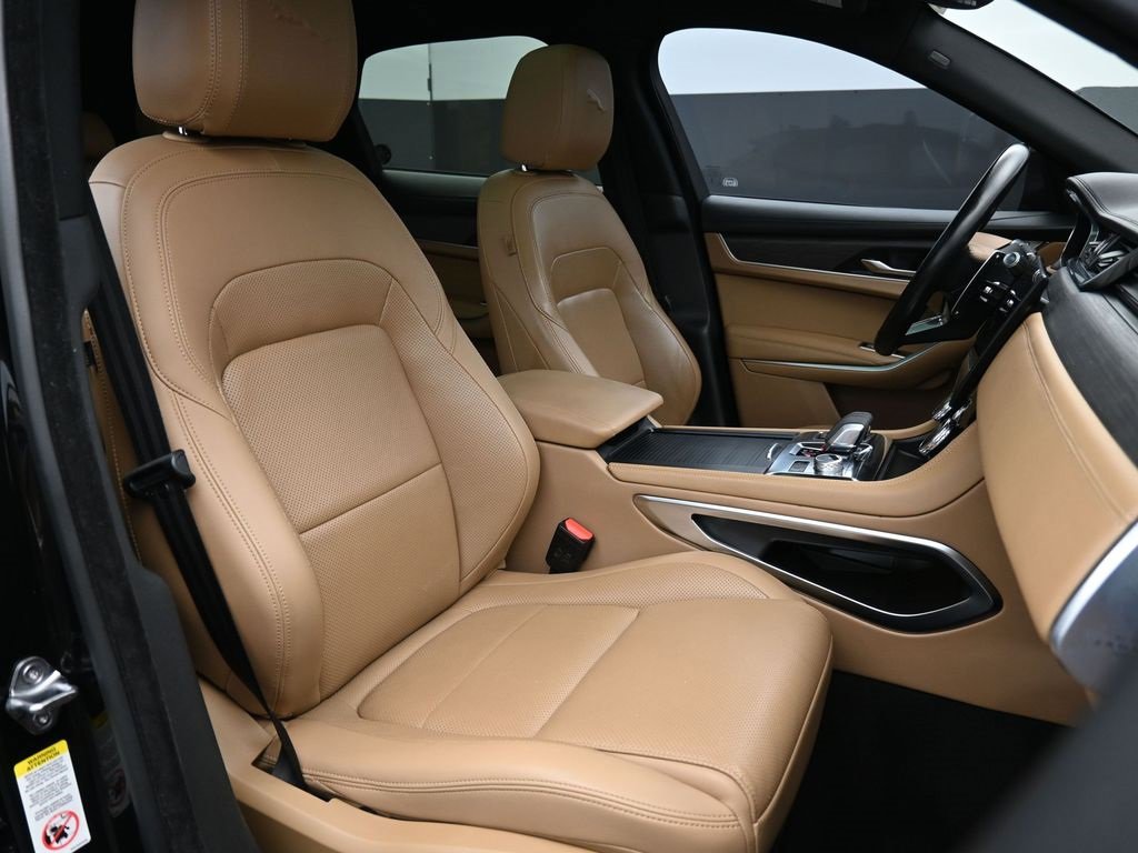 Used 2021 Jaguar F-PACE S image 28