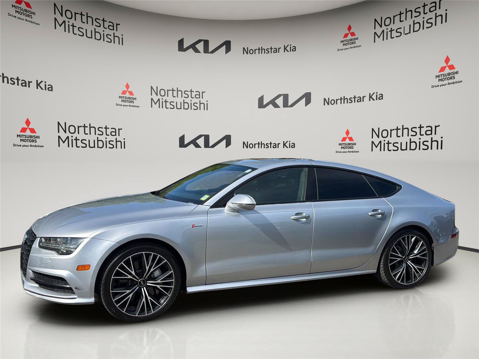 Used 2017 Audi A7 3.0T Premium Plus w/ Black Optic Package AWD/4WD image 2